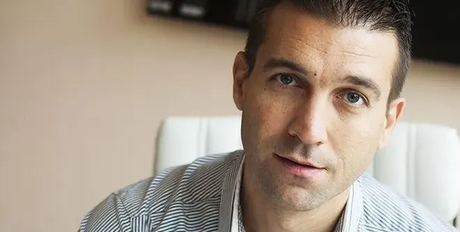 Любовница разбила брака на Краси Ванков (Шеметна блондинка коли и беси в продуцентската му фирма)