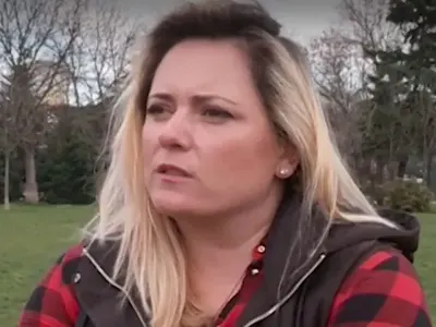 Лора Крумова съвсем се запусна, а някога се снимаше без дрехи (Горещи снимки)