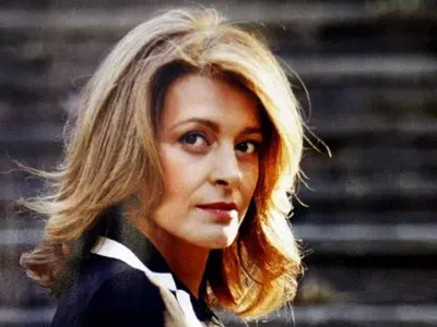 Майката на Деси Радева се грижи за нея след операцията