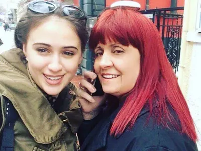 Мария Бакалова тъжна: Искам мама на „Оскарите“