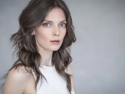 Напук на пандемията: Нора Шопова вдига лятна сватба