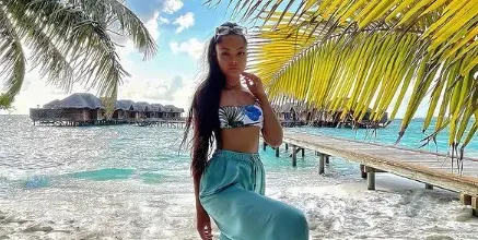 Рапърът Павел глези гаджето на Малдивите (Горещи снимки)