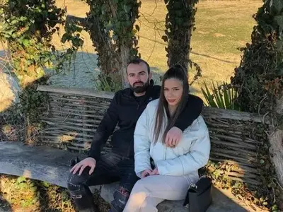 Ричард Величков запозна новото гадже с родата (ФОТО)