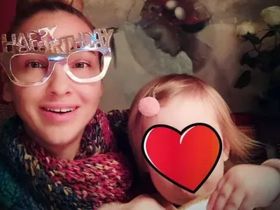 Щерката на Алекс Раева проходи