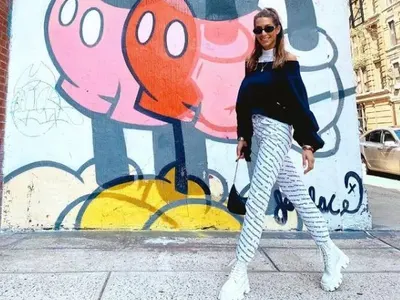 Щерката на Фатик избяга в Щатите (Алекс Тюркмен щастлива в Ню Йорк)