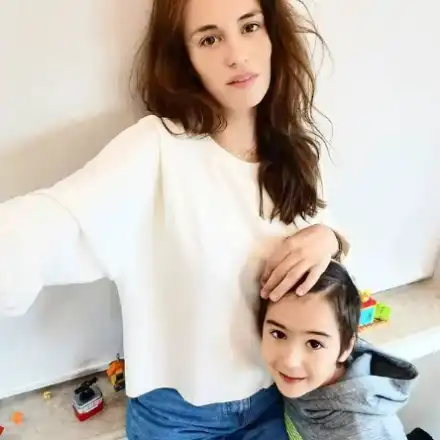 Синът на Радина Кърджилова вече пише