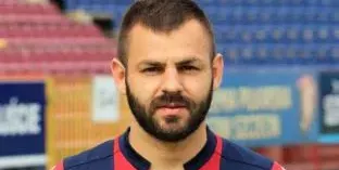 Спас Делев вдига сватба в храма на Ванга
