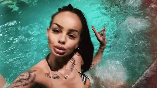 Сузанита гласува за първи път