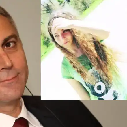 Театърът е тайната страст на щерката на Мустафа Карадайъ (Джейлан с фурор в „Сън в лятна нощ“)