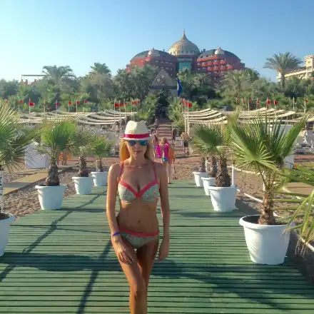 Венета Райкова с годишнина за 75 бона