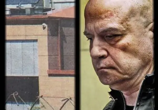 Палатът на Слави с джакузита, винарна и асансьор! Дългия се шири в 5-етажна къща в „Бояна“ (Снимки)