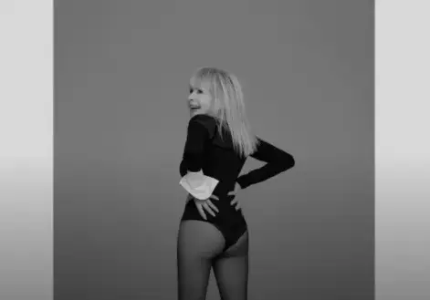 100 лева за бельото на Лили Иванова