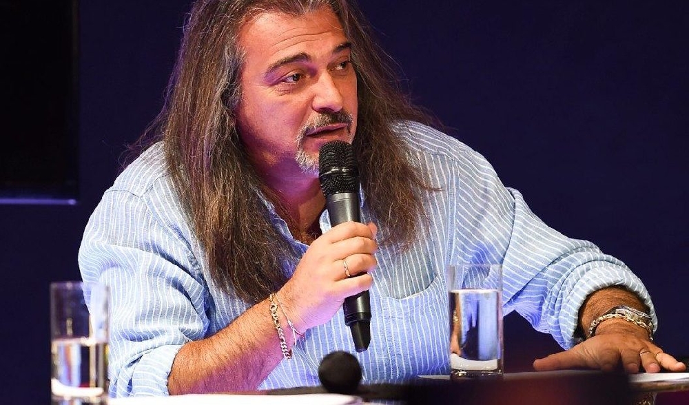 36 години разлика: Вижте Халваджиян – преди и сега