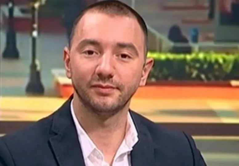 Антон Хекимян заприлича на ученик