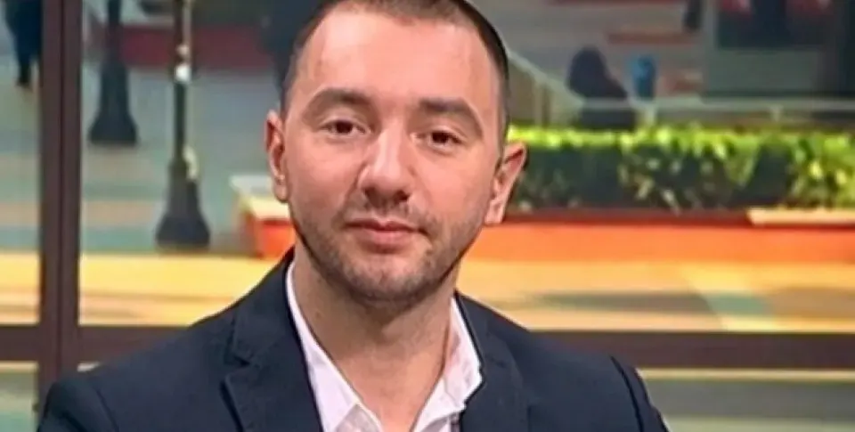 Антон Хекимян заприлича на ученик