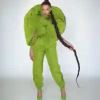 Да настръхнеш! Дара се преобрази в гущер