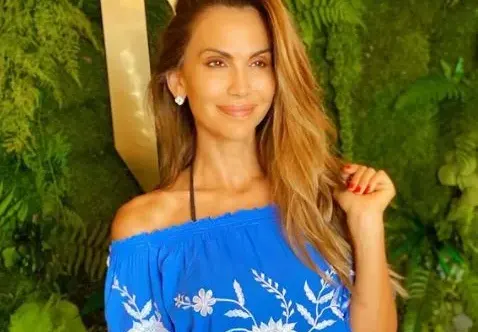 Ивайла Бакалова се радва на лалетата