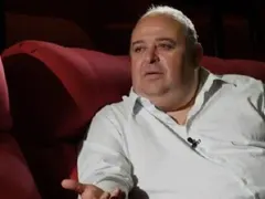 Любо Нейков прибира четвърт милион хонорари за месец