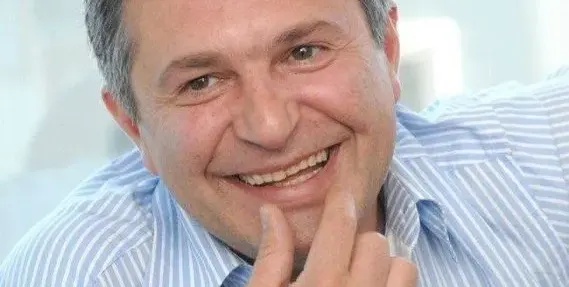 Милен Цветков спал бездомен на Централна гара
