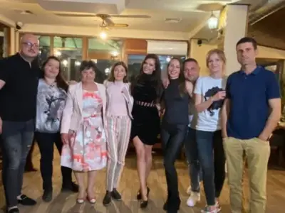 Преслава се събра с класа си