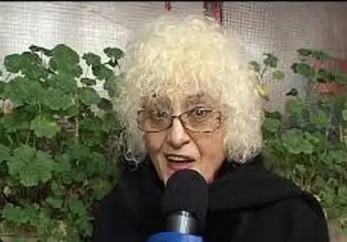 След Ковид-19: Изписаха Латинка с омекнали крака