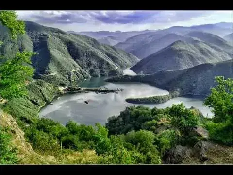 Toma Belev is abusing verbally a woman on Facebook