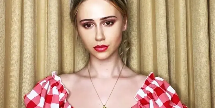 Бакалова щастлива у дома