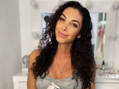 Биляна Йотовска се стяга с ТОК! (Не действат ли диетите й?)
