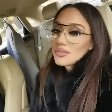 Бременната Мария Илиева не спира да работи