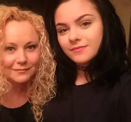 Дъщерята на Наталия Симеонова я гони по килограми (Снимки)