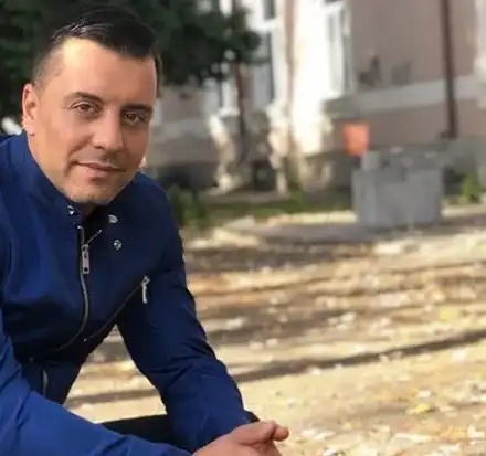 Фолк певецът Борис Дали стана ПЧЕЛАР! (Има 8 кошера и над 40 000 пчели)