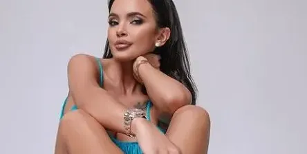 Фолк певицата Мария заби нов милионер! Заяви връзката си със снимка (Вижте в галерия)