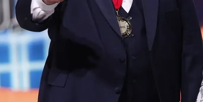 Геро свали 7 кила в „Капките“