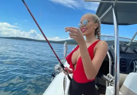 Жанета Осипова стана рибарка