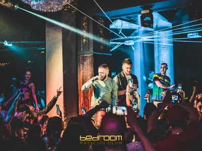 Криско най-после доведе 2Bona в София