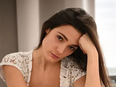 Лорина Камбурова  си отиде млада  като майка си, актрисата с  месеци лежала сама в московска болница