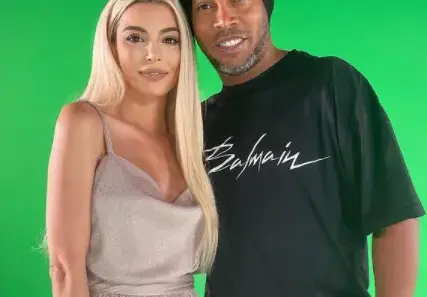 Мегз купонясва с Роналдиньо