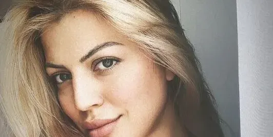 Мисис България Анна Стефанова бременна с трето (СНИМКИ)