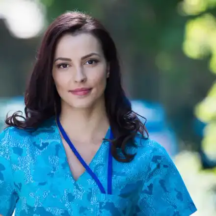 Неда Спасова джитка по пижама (Актрисата не си пада по модерни тоалети)