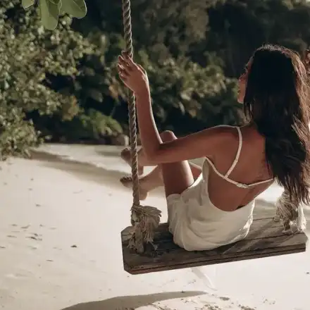 Николета и Ники М. като Адам и Ева в райската градина (Горещи снимки)