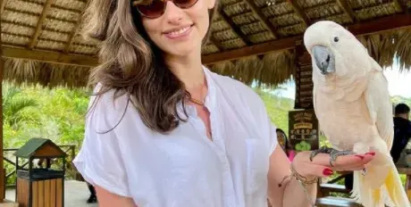 Новата на Кадиев се бори за „Модел на годината“