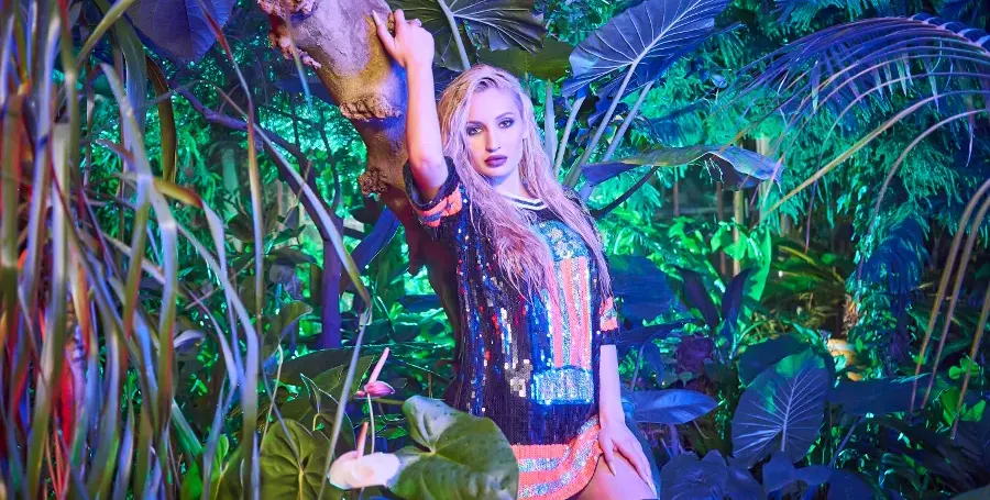 Новото попълнение на „Пайнер“ – Тина, променя представите за попфолк певица (Видео)