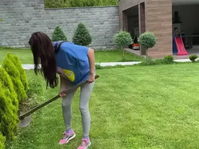 Преслава хвана мотиката (Фото)