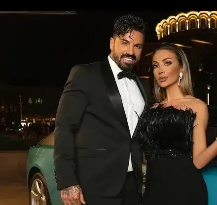 Русата Златка и Благо се плацикат в Гърция! (СНИМКИ)