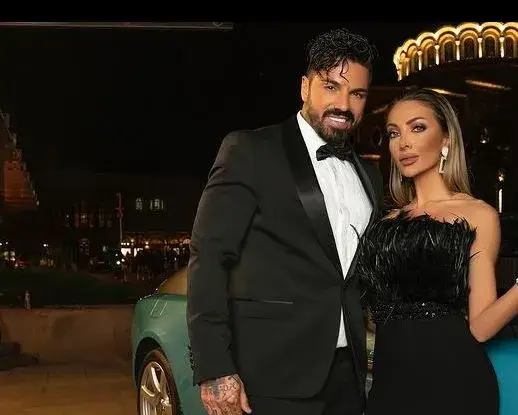 Русата Златка и Благо се плацикат в Гърция! (СНИМКИ)