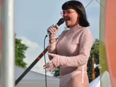 Рут Колева изригна: Ще пея, както си искам! Не за първи път се показвам по бельо