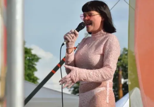 Рут Колева изригна: Ще пея, както си искам! Не за първи път се показвам по бельо