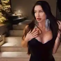 Санта Китана се пече на Миконос