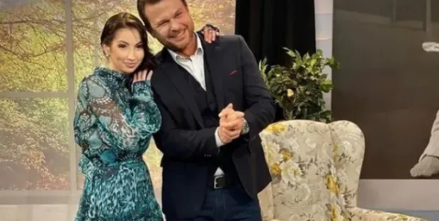 Симона Пейчева заряза Балабанов,събра се със старото си гадже и подкара джип за 300 бона