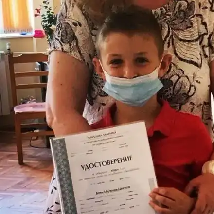 Синът на Милен Цветков  завърши с отличие